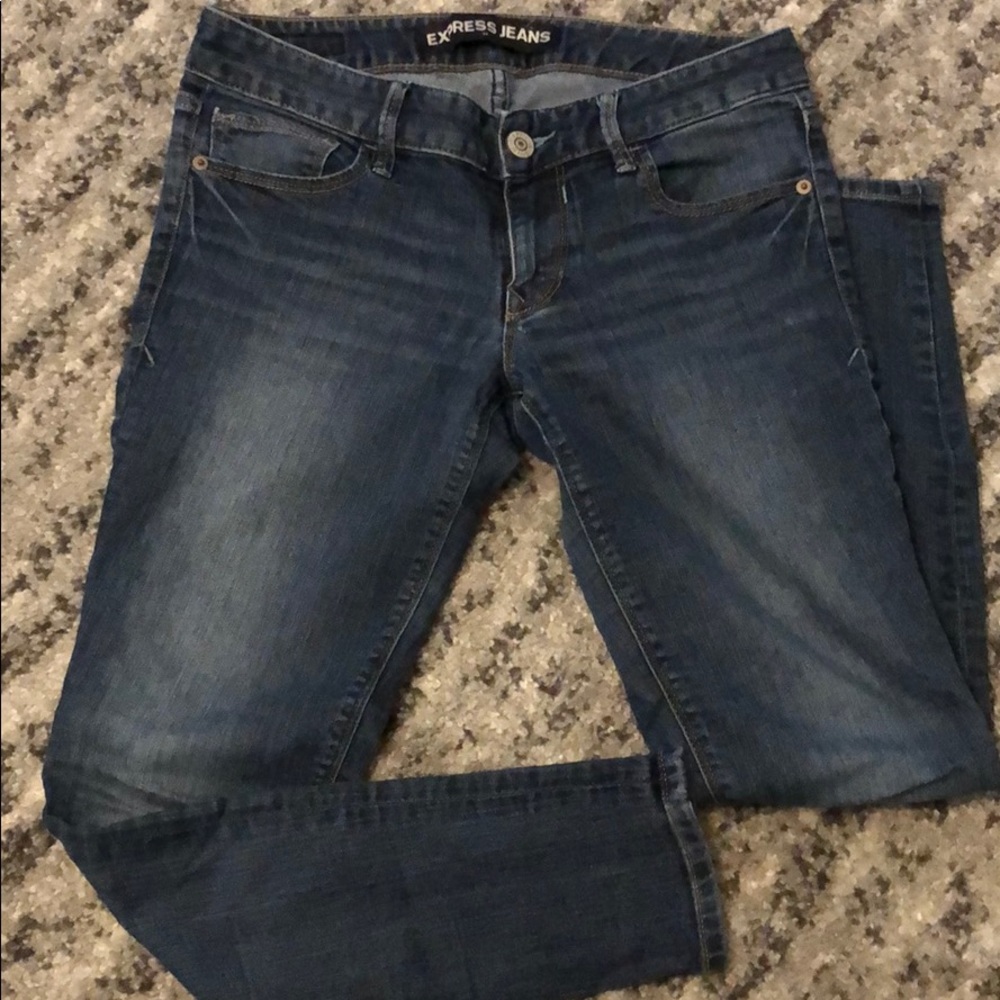 Skinny jeans